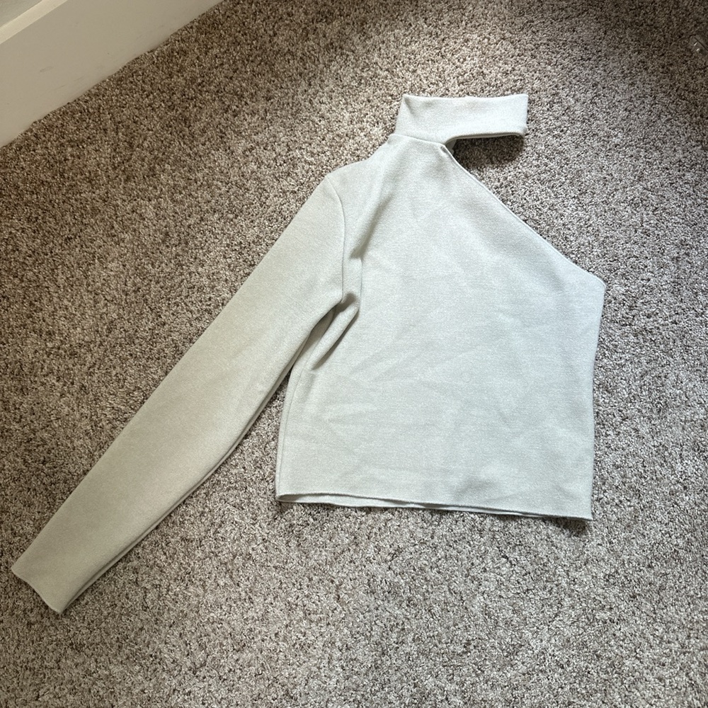 Zara Cream Blouse with Classic Design